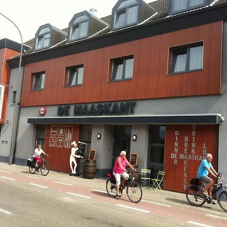 Hotel De Maaskant Maaseik Eksteriør bilde