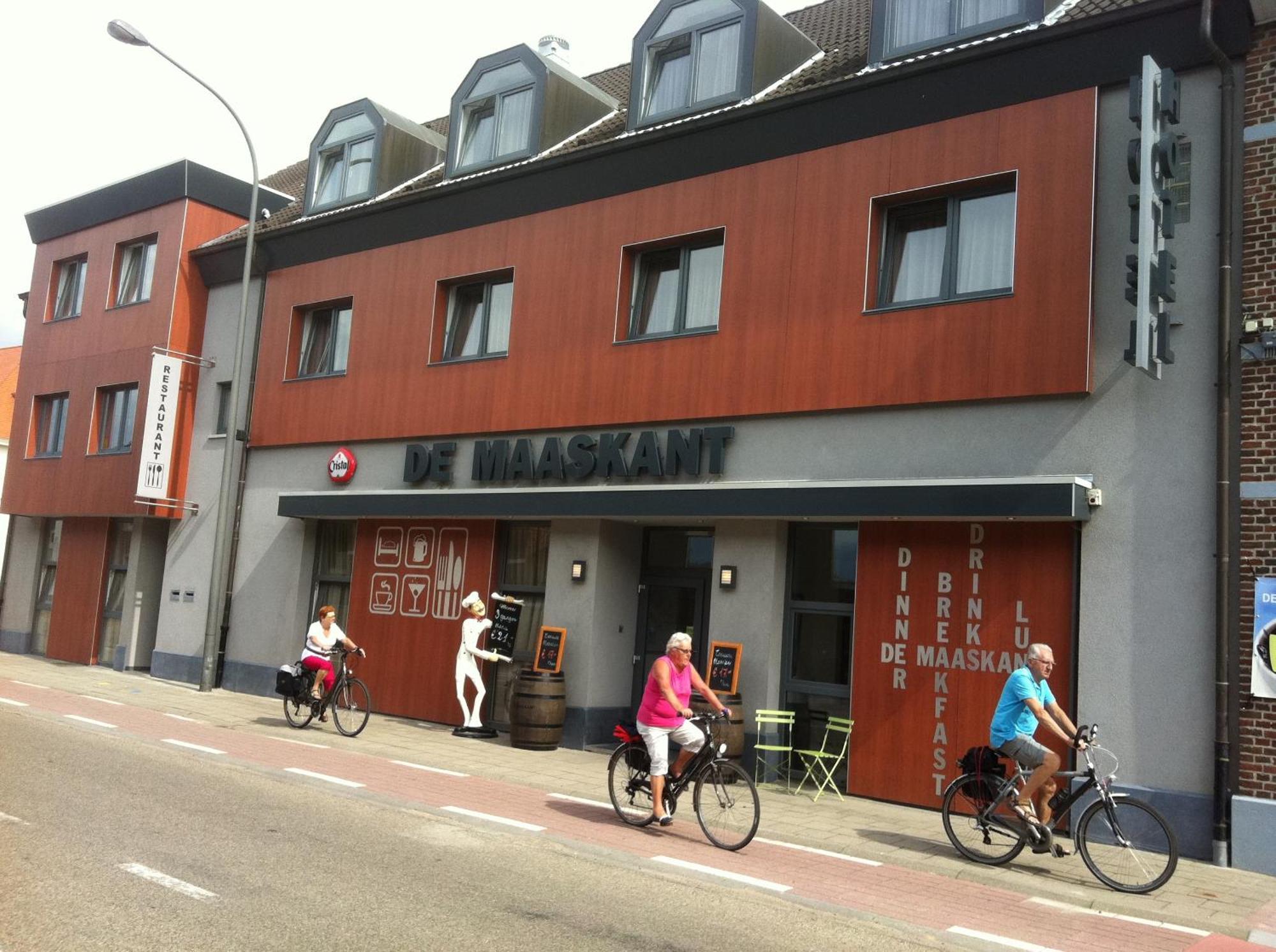 Hotel De Maaskant Maaseik Eksteriør bilde